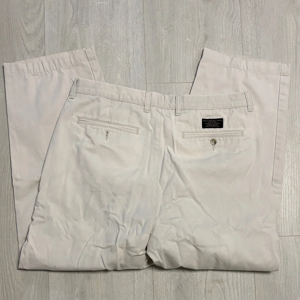 Banana Republic elegant light